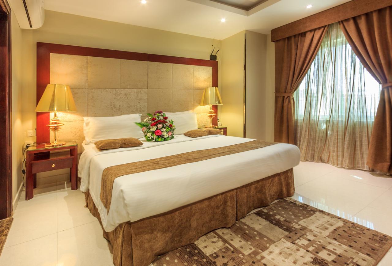 Al Muhaidb Residence For Chalets And Holidays Homes Al Hada Esterno foto